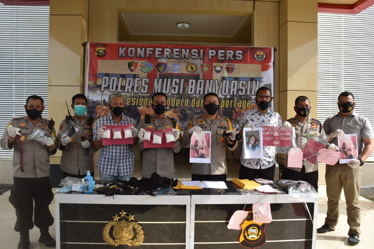 PRESS RELEASE AKHIR TAHUN POLRES MUBA