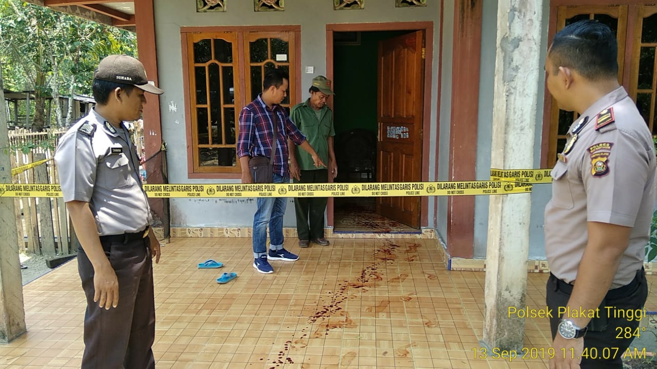 TERSINGGUNG ANAKNYA MAU DI CERAIKAN, PRIA INI HABISI MENANTUNYA