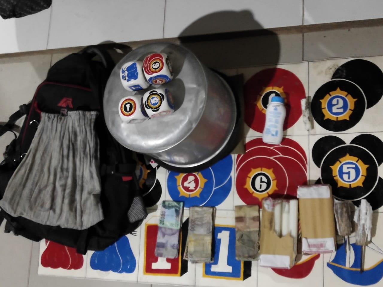 POLSEK BABAT SUPAT AMANKAN PELAKU JUDI DADU KUNCANG