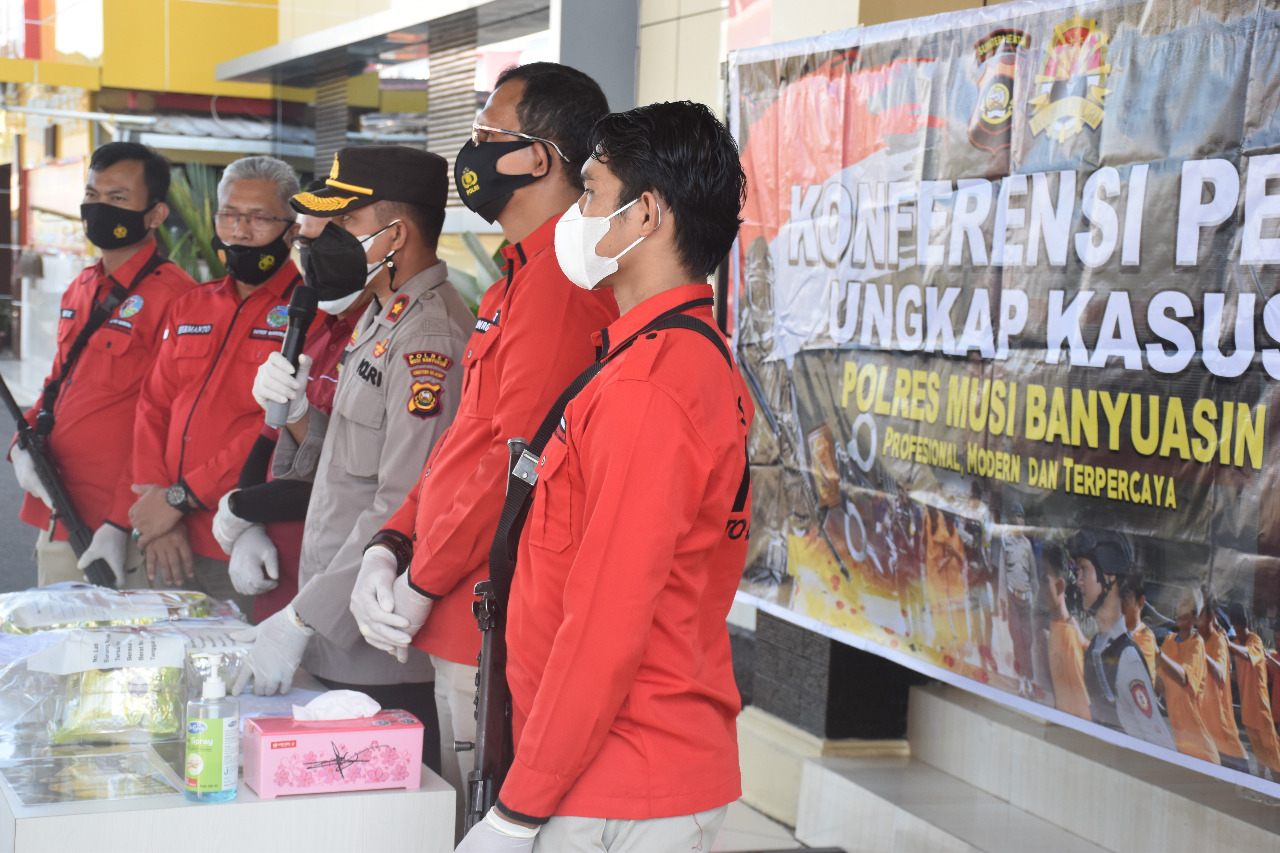 POLRES MUBA BERHASIL GAGALKAN SABU 10 KG, TERSANGKA MASIH BURON